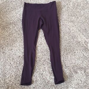 Lululemon leggings.